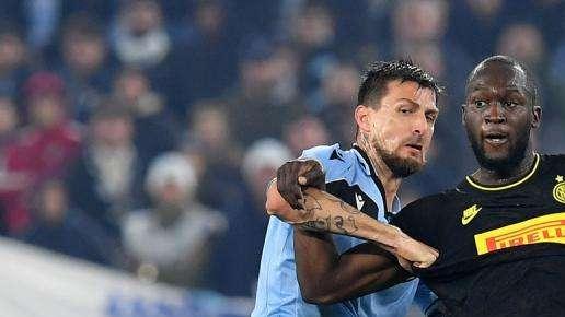 Scarpa d'Oro, Immobile vola. Fermo a quota 34 Romelu Lukaku