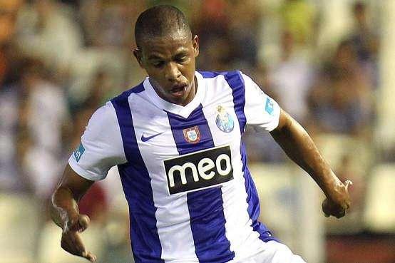 CdS - Fernando e il Porto: ok all'addio. L'Inter vigila
