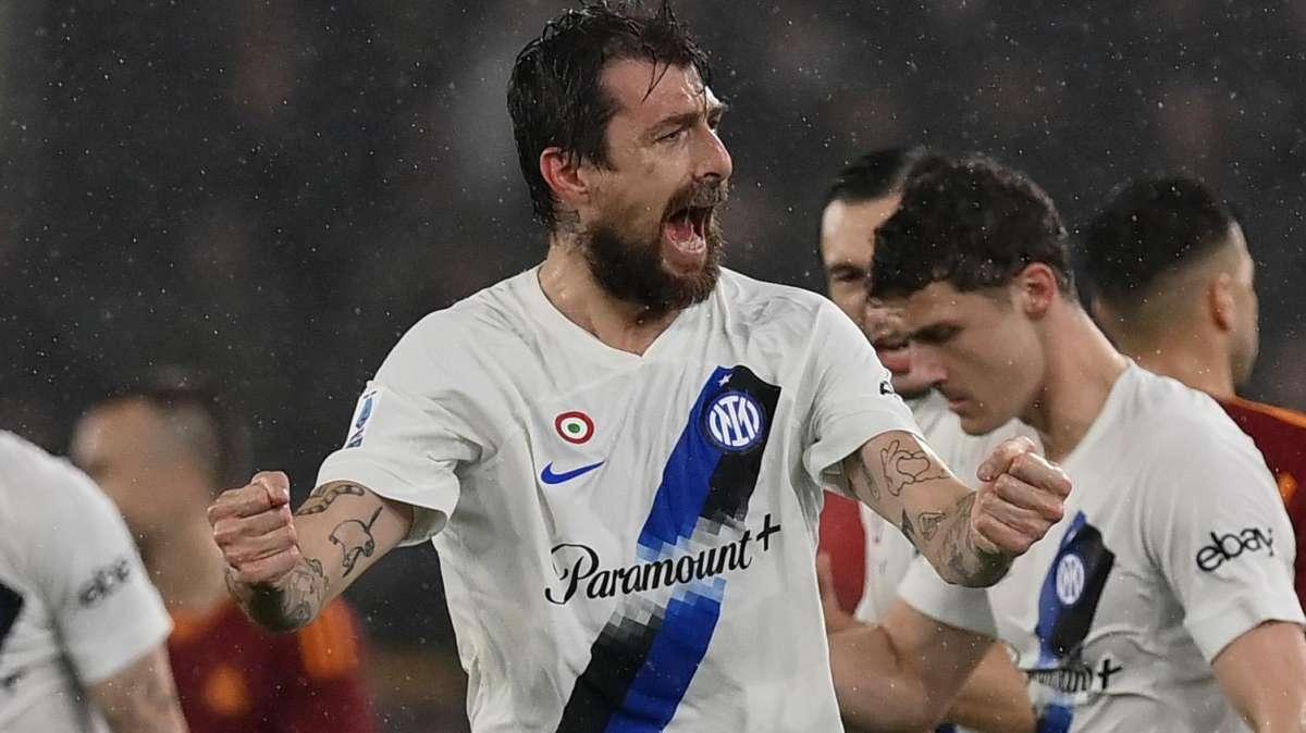 Lieve risentimento muscolare al soleo della gamba destra per Acerbi. Verrà rivalutato nei prossimi giorni