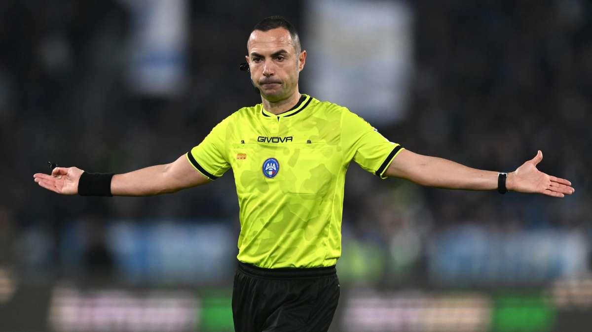 Orsato ribalta tutto? Guida quarto uomo in Napoli-Como. Può tornare ad arbitrare gli azzurri se...