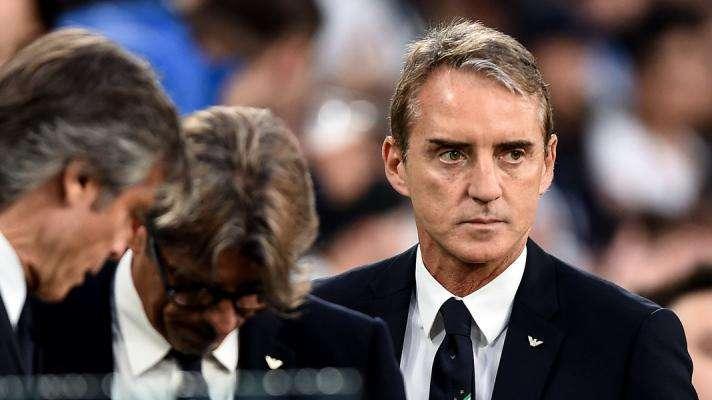 Mancini e la risposta di un tifoso speciale: Felipe Melo 'prega' per la vittoria dell'Italia agli Europei