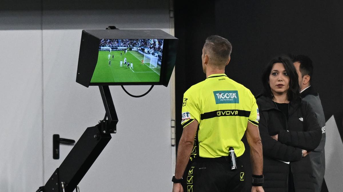 La Repubblica - Nuove regole per la Serie A 2026/2027: più spazio al VAR