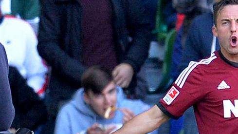 Voeller: "Nessuna offerta per Drmic". L'Inter guarda