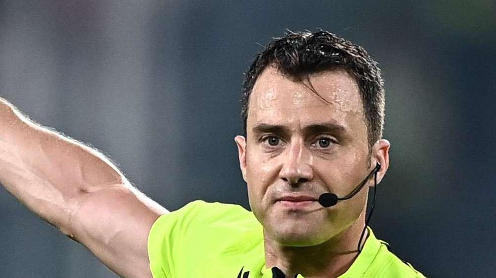 Moviola GdS - Mkhitaryan con la mano in area: Zwayer giudica bene. Netto il rigore su Lautaro