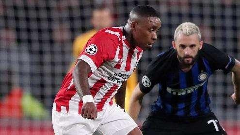 De Telegraaf - L'Inter su Bergwijn, attesi a breve i dirigenti in Olanda