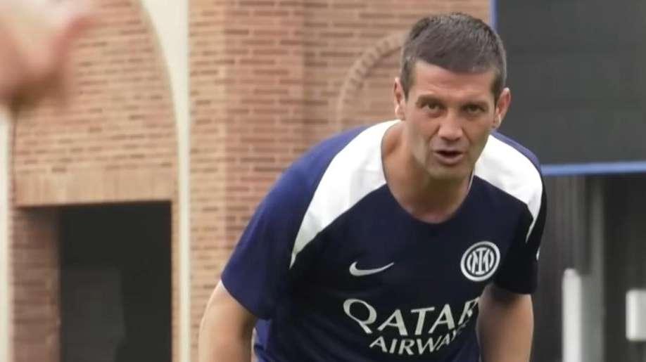 TS - Inter, è già un dentro-fuori: contro l'Urawa Reds serve la vittoria. Ieri Chivu ha provato tre moduli 