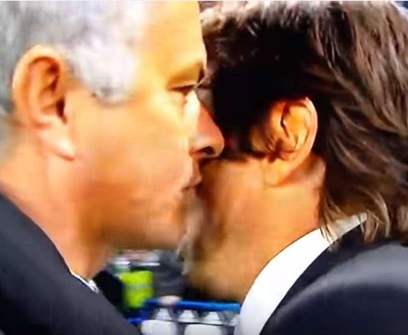 VIDEO - Mou se la prende con Conte: "È umiliazione!"