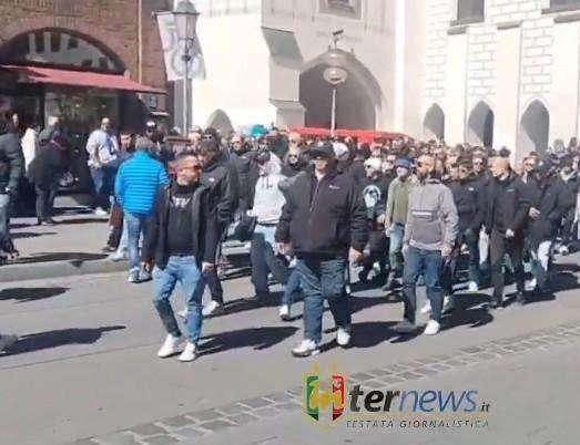 VIDEO - I tifosi nerazzurri scaldano la voce per le vie di Monaco. Alle 18 il ritrovo a Marienplatz
