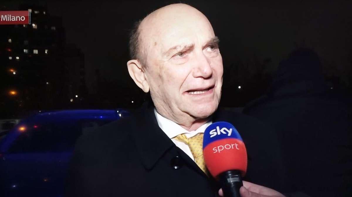 VIDEO - Funerali Pellegrini a Milano, presente anche Marotta oltre a diversi ex giocatori dell'Inter