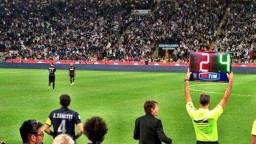Zanetti, abbraccio a Cordoba. Ingresso da brividi