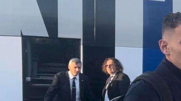 FcIN - L'Inter continua a credere in Asllani. Già respinte diverse offerte per lui, persino una importante