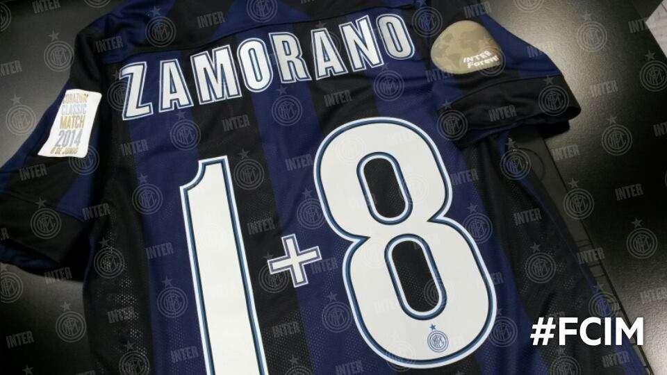 FOTO - Ivan Zamorano, la 1+8 per la gara con il Real
