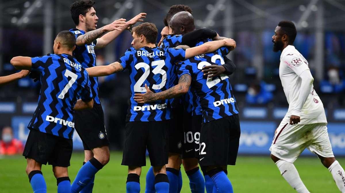 CdS - Verso il Bologna: rifiatano De Vrij e Barella, dentro Vidal e Ranocchia. Dubbio Hakimi, Sanchez con Lukaku