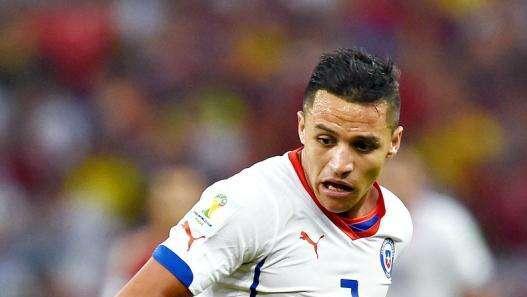 Sulantay, ex ct dell'Under 20 cilena: "Sanchez è strepitoso, allo United lo ha penalizzato lo stile difensivo"