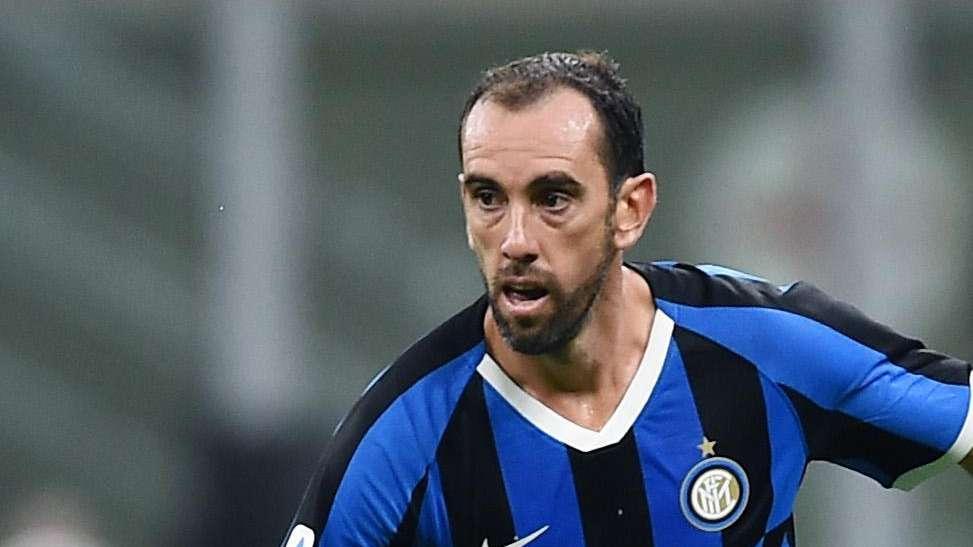 Godin: "Contava solo vincere e abbiamo vinto!!! Andiamo avanti"