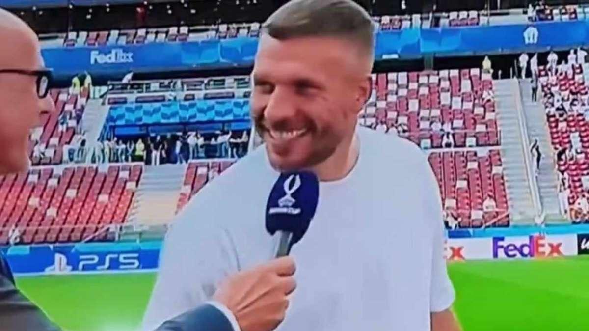 Curioso siparietto tra Podolski e gli inviati di Sky a Varsavia: "Forza Inter"