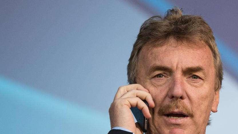 Boniek: "Il tetto dei 13 giocatori va bene per le gare Uefa, ma in campionato si possono recuperare le partite"
