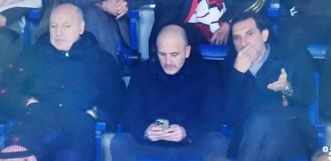 Juventus-Milan, spettatori speciali all'Al-Awwal Park Stadium: Marotta, Ausilio e Baccin paparazzati sugli spalti