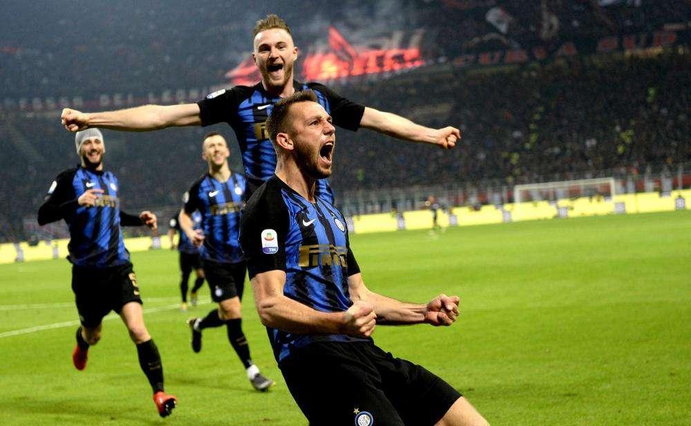 TS - Milan-Inter sarà un derby mondiale: in tv per 200 Paesi