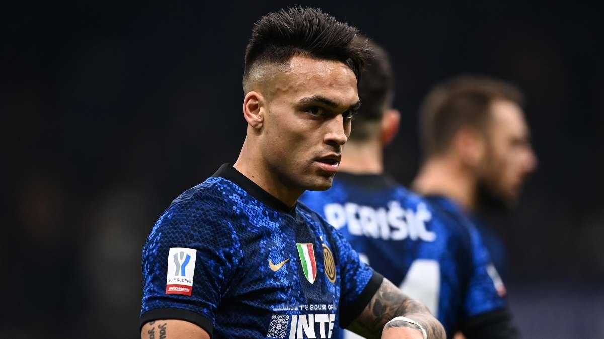 Sky Sport - Lautaro negativo e già in campo ad Appiano. Brozovic e De Vrij ancora a parte