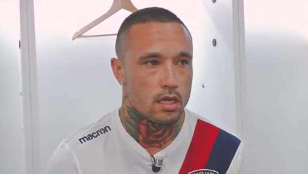 Nainggolan: "Ho apprezzato la chiarezza dell'Inter. Mi sarebbe piaciuto restare con Conte. Icardi? Sappiamo cos'è successo con la moglie"