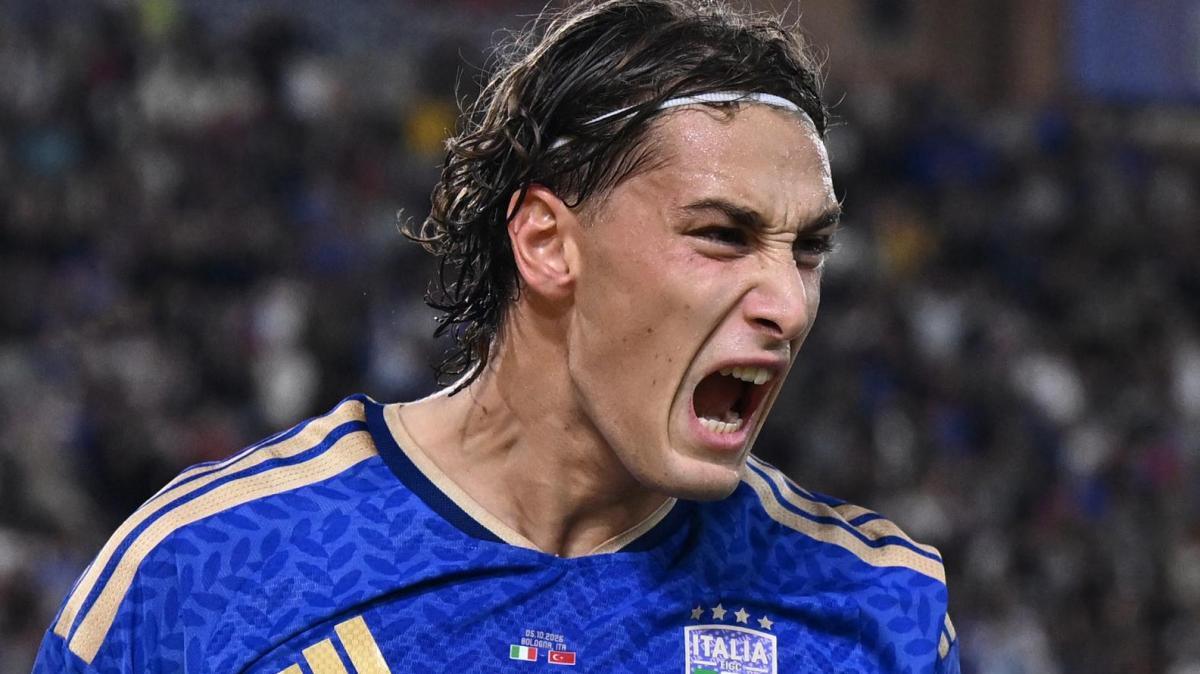 Canovi: "Chi può dire che Esposito non sia un giovane di grande livello?"