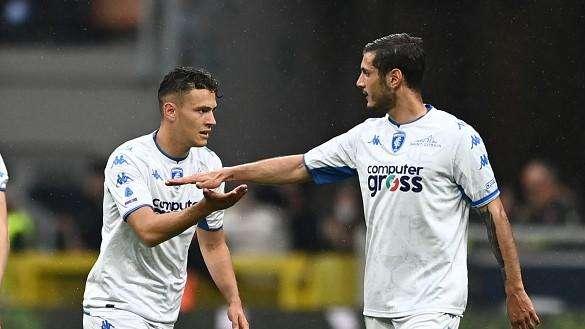 CdS - Asllani-Inter, il Milan in azione di disturbo? Post-Perisic, tre nomi sul tavolo