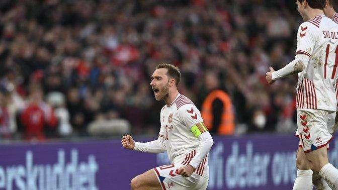 Eriksen, ritorno da sogno al Parken: fascia da capitano stretta al braccio e rete del 3-0 in Danimarca-Serbia