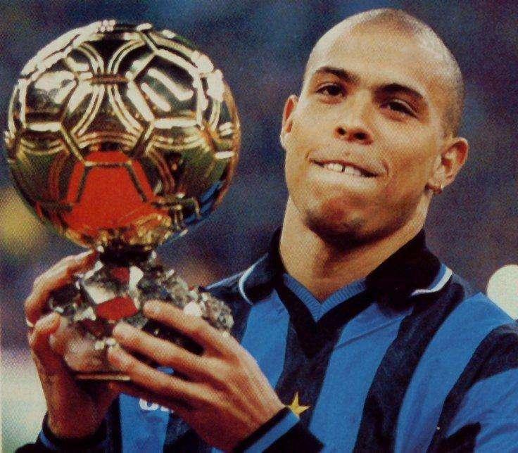 Ronaldo: "Non dimentico il fallo di Iuliano. Quella resta l'ingiustizia sportiva più grande di tutte"