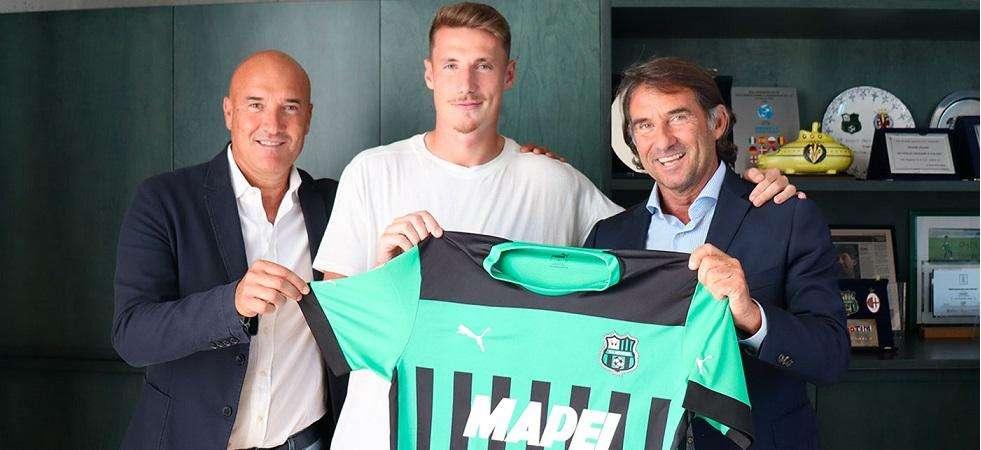 Sassuolo, Dionisi: "Contenti dell'arrivo di Pinamonti. Abbiamo un obiettivo per lui"