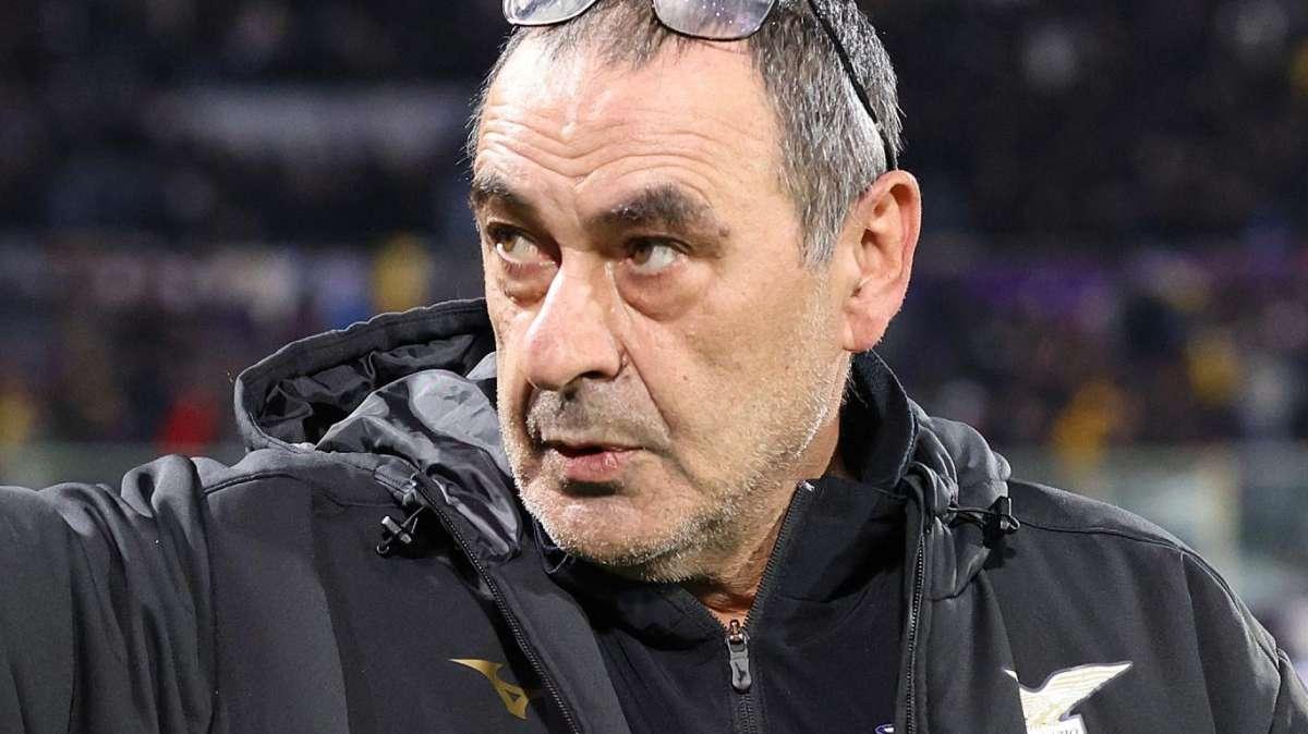Sarri: "Inter favorita per lo scudetto, ma aspetto le altre. Ammiro Conte per un motivo. Campionato con il mercato aperto? Io passavo per lamentone..."