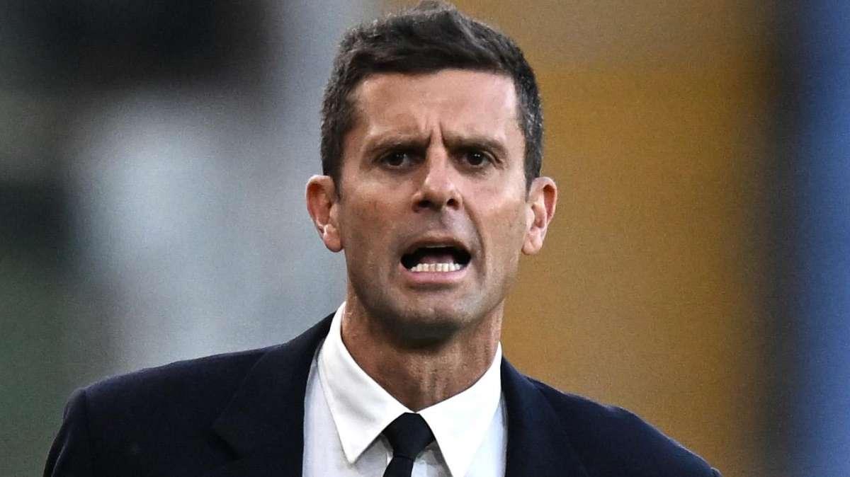 Juve, Thiago Motta: "Koopmeiners è uscito per un fastidio. Vedremo come sta nei prossimi giorni"