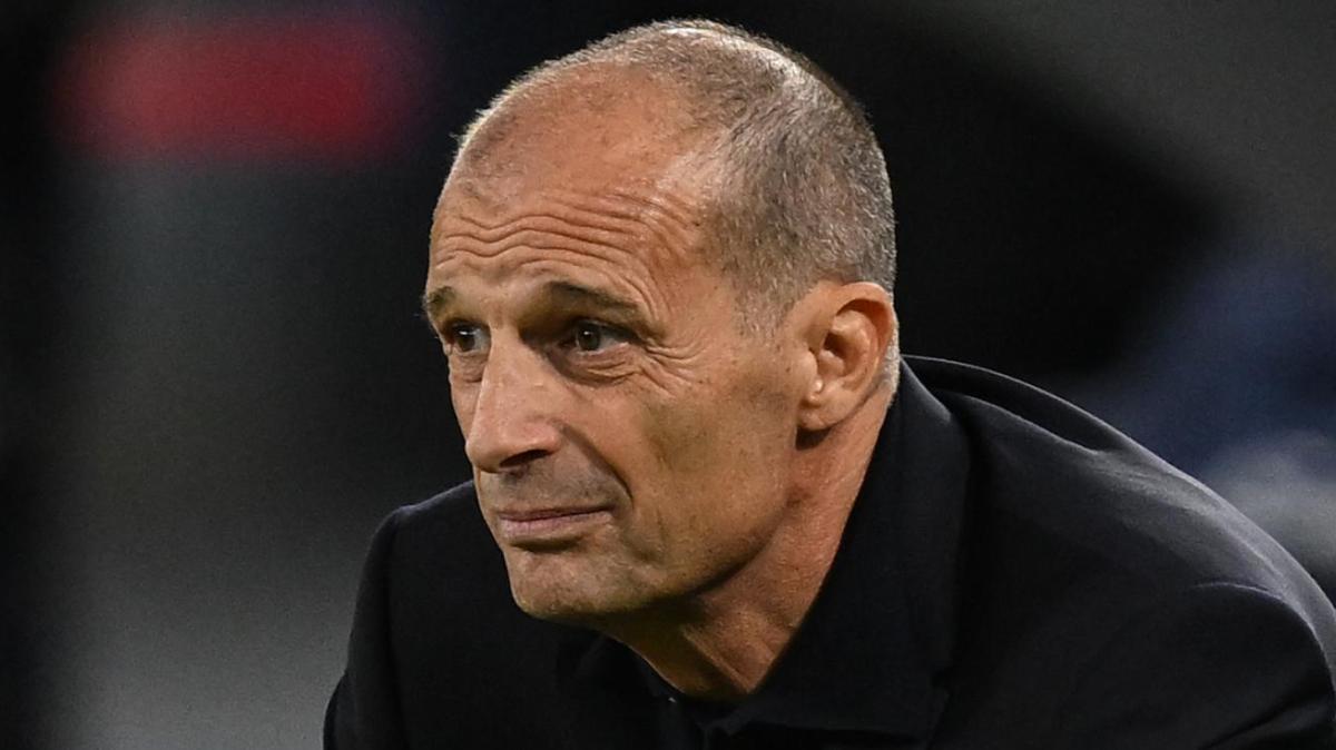 Napoli, Allegri: "Siamo in ritardo in classifica, stiamo zitti e lavoriamo"