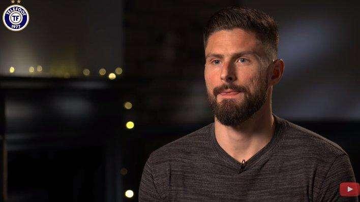 Mirror - Chelsea costretto a violare la propria policy per trattenere Giroud