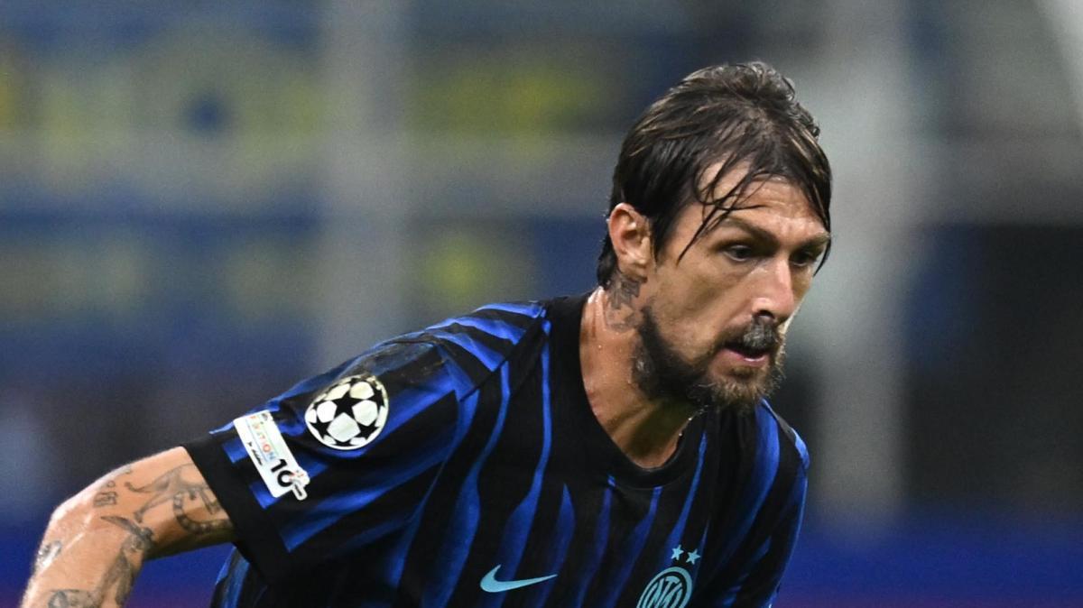 Sassuolo su Acerbi: offerto un contratto al difensore