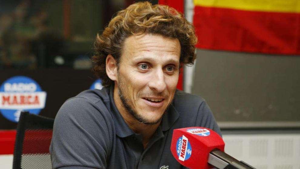 Il desiderio di Forlan: "Vorrei diventare allenatore, ci penso da prima del mio ritiro"