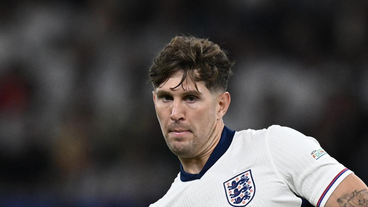 From UK - Non solo Inter e Juventus: su Stones c'è anche il Leeds
