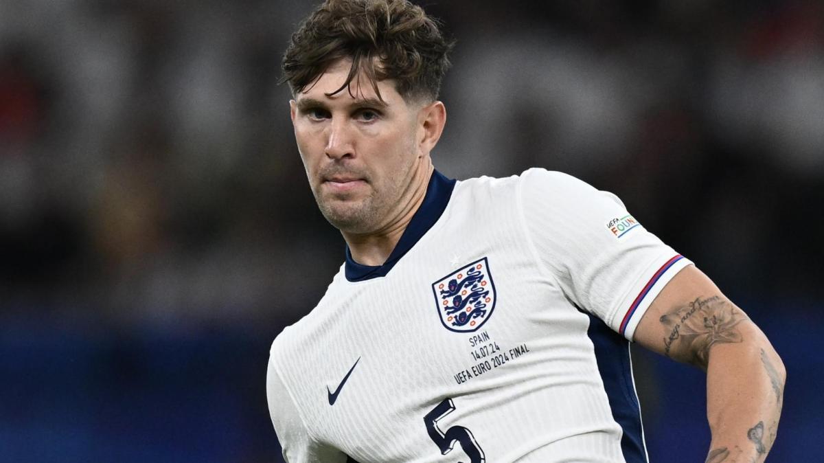 Romano conferma: "Inter, giovedì le visite mediche di Stones"