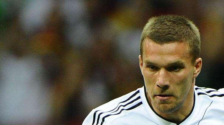 Sky - La volontà di Poldi aiuta l'Inter. Per Lass si attende solamente il verdetto della FIFA