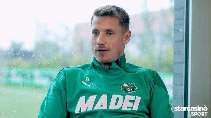 Pinamonti: "L'anno con Conte quello in cui sono cresciuto di più. Icardi ha un joystick in testa. Il mio soprannome..."