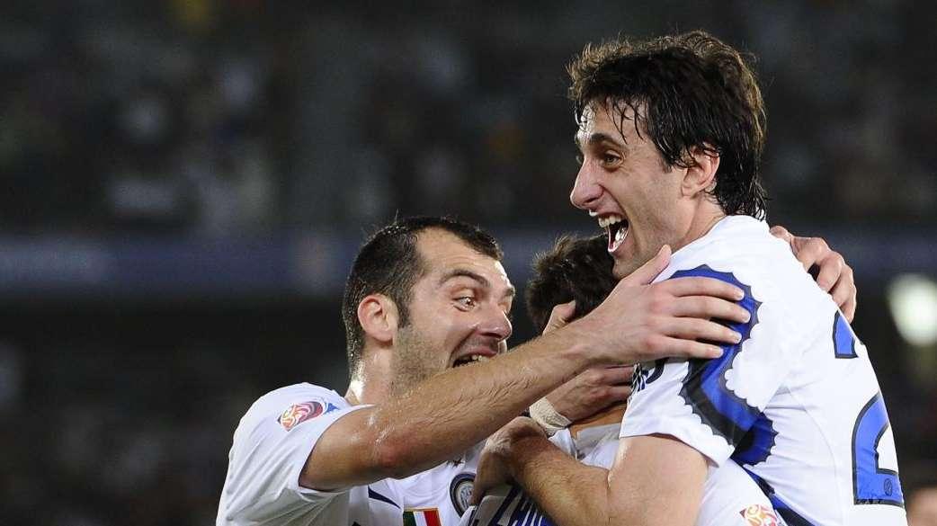 Gazzetta: "Leo verso il 4-4-2 con Milito e Pandev"