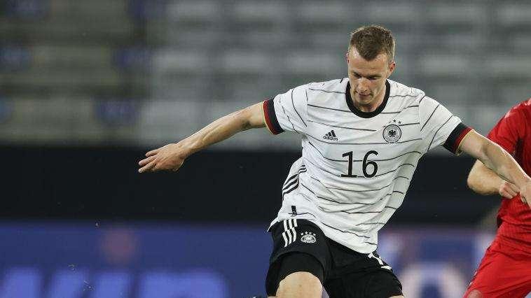  Ekstra Bladet - Eriksen a rilento verso Euro 2020: "Svegliati, Christian"