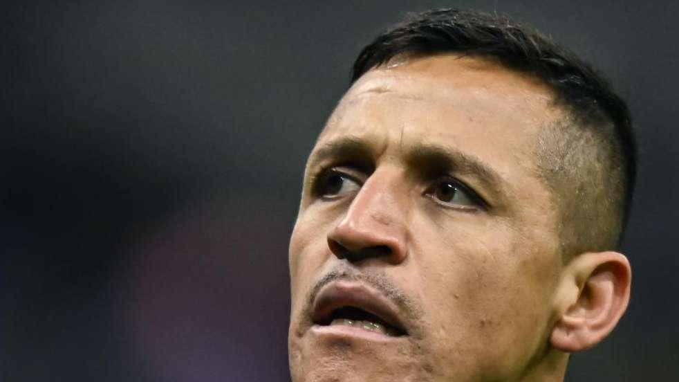 Sanchez per tutte le... feste. Primo calciatore in A con un gol dal venerdì santo alla Pasquetta