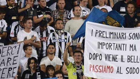 Iniziativa contro il razzismo prima di Udinese-Inter