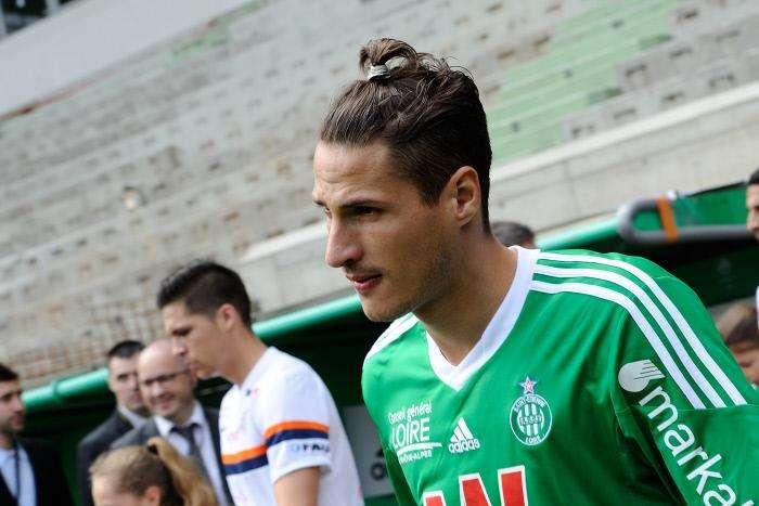 Saint-Etienne, dubbio Van Wolfswinkel. Torna Clement