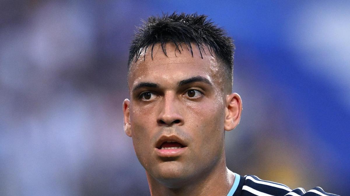 Argentina, Scaloni: "Vogliamo dare continuità all'attacco Lautaro-Julian"