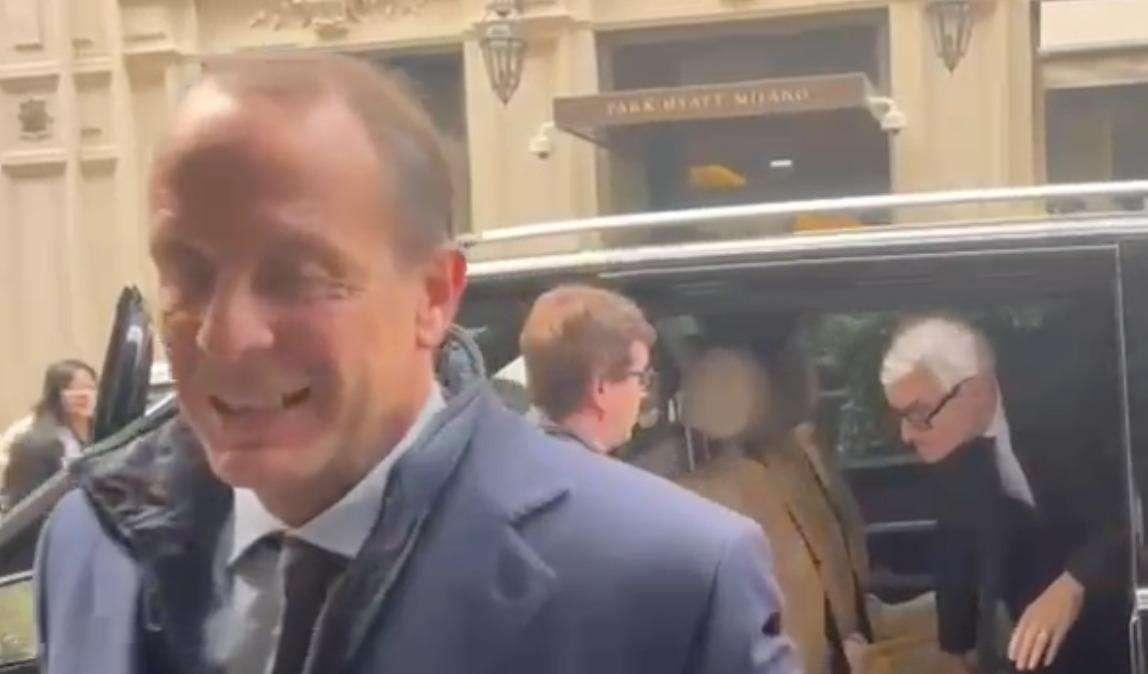 VIDEO - La dirigenza dell'Inter al completo giunge al pranzo Uefa