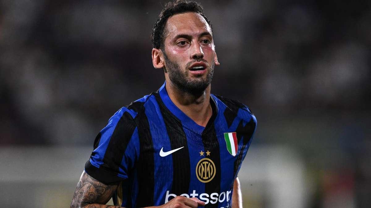 GdS - Bastoni e Calhanoglu affaticati: risponderanno alle convocazioni, ma potrebbero tornare presto all'Inter