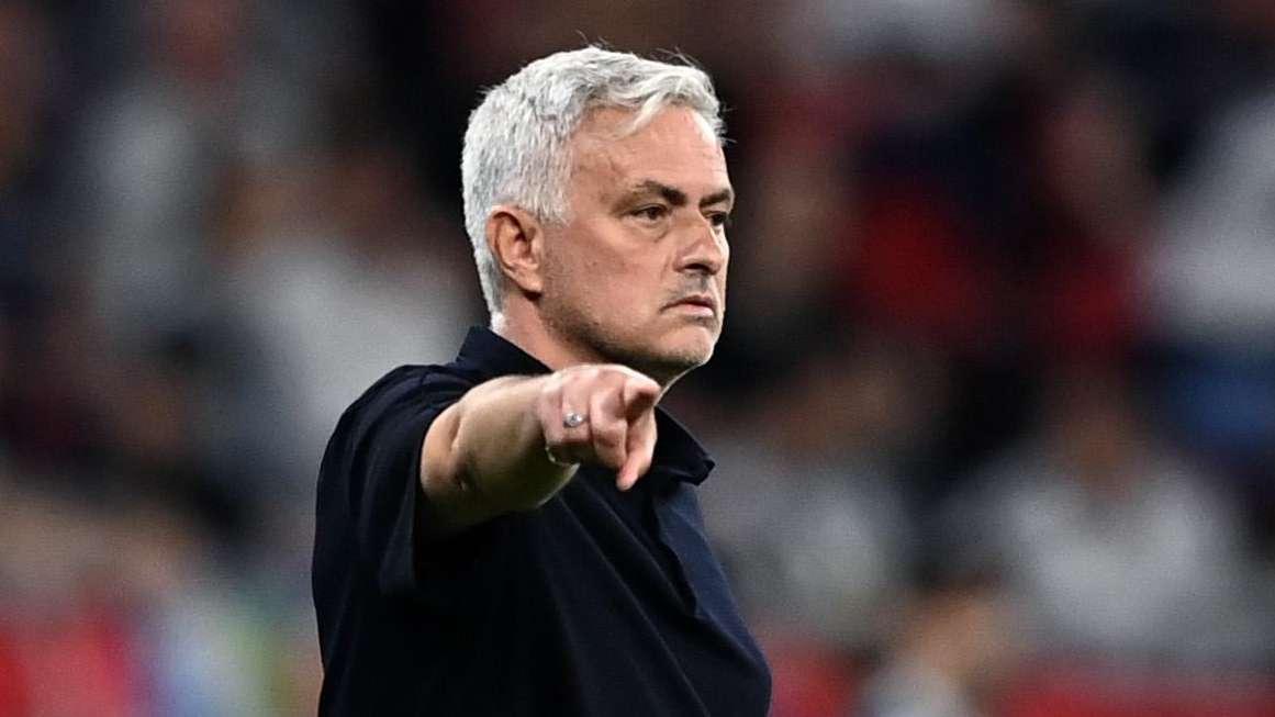 Mourinho contro Chiffi: proposta patteggiamento non congrua, udienza rinviata al 22/6