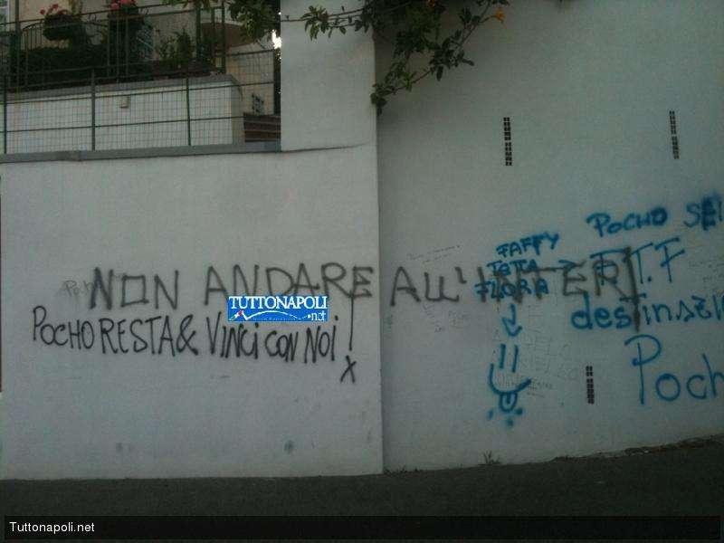 FOTO - Messaggio a Lavezzi: "Non andare all'Inter"